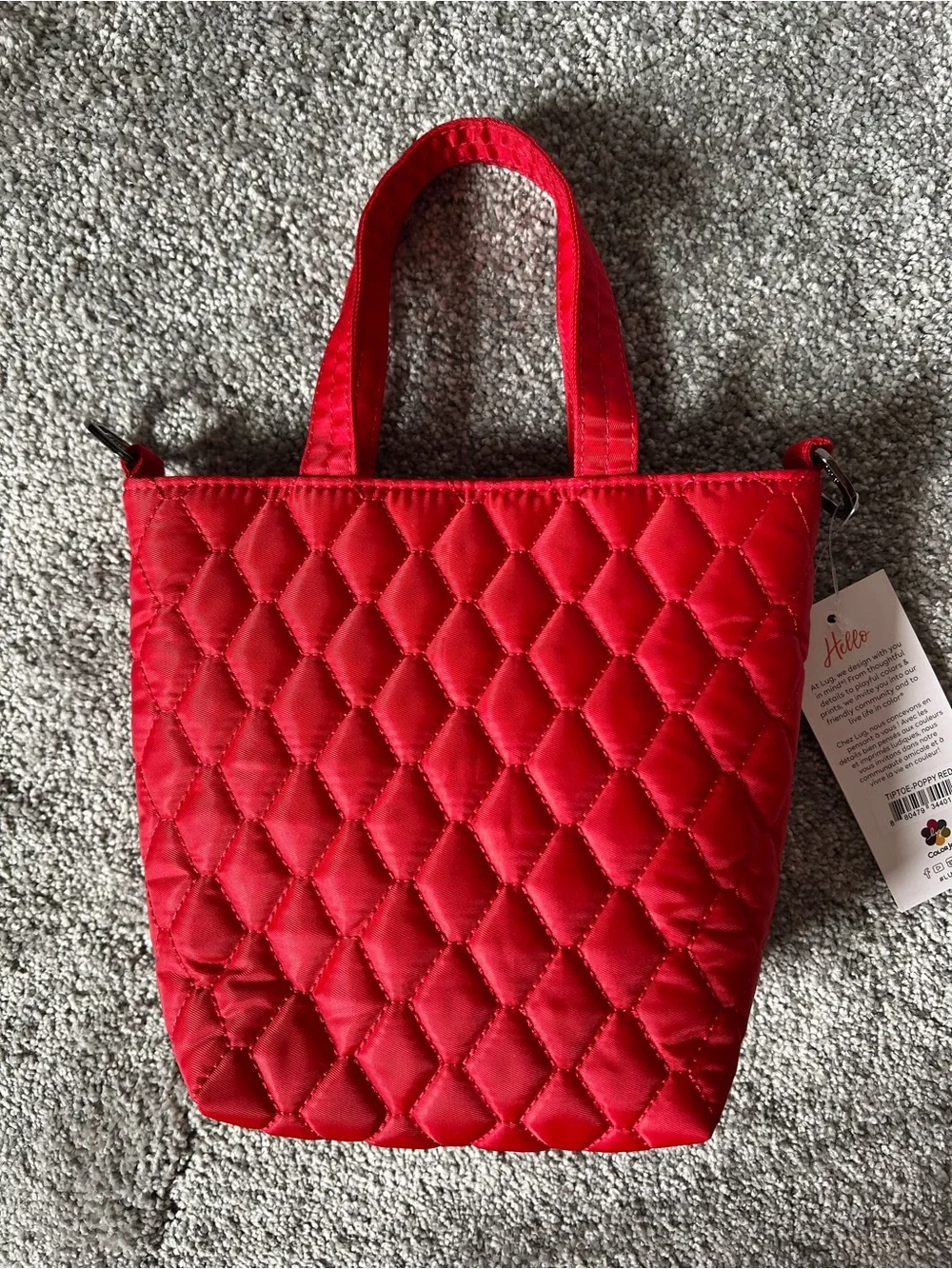 Lug tip toe poppy red NWT includes it’s the season strap